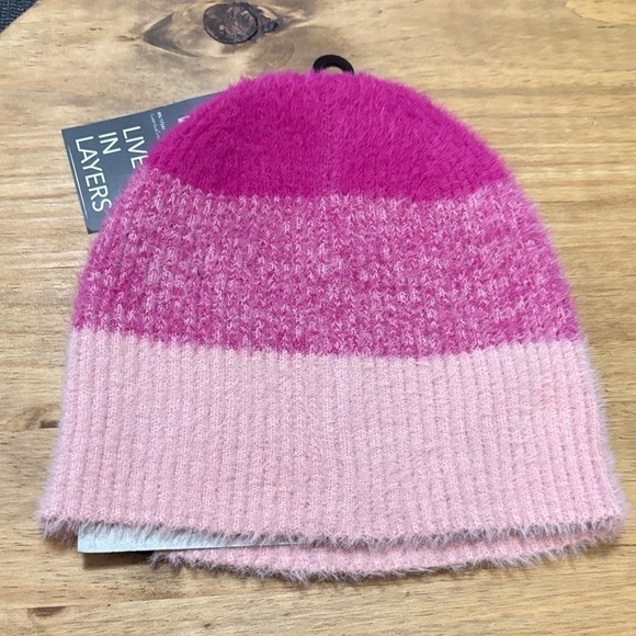 Cuddl Duds Women"s Winter Beanie Hat and Glove Set Pink Fall/Soft OS NEW - Picture 3 of 8